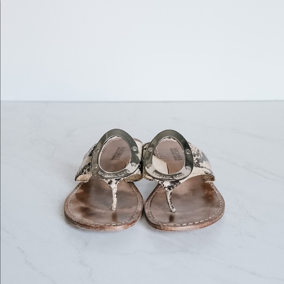 Michael Kors thong flat sandals - Picture 4 of 4